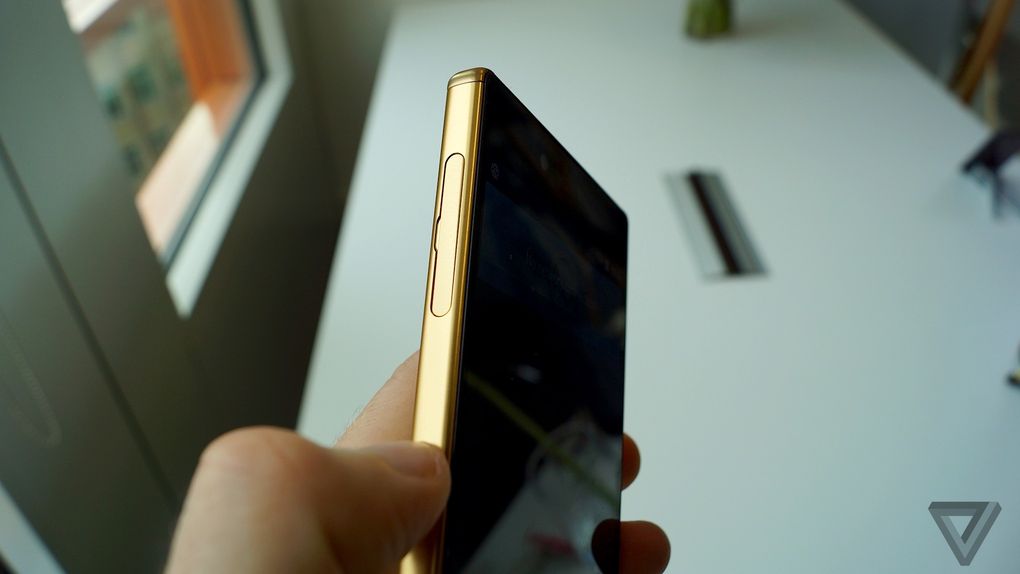 sony xperia z5-2