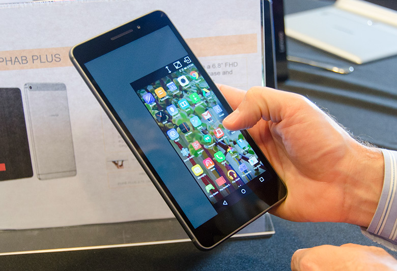 Lenovo Phab có tính năng thu nhỏ màn hình