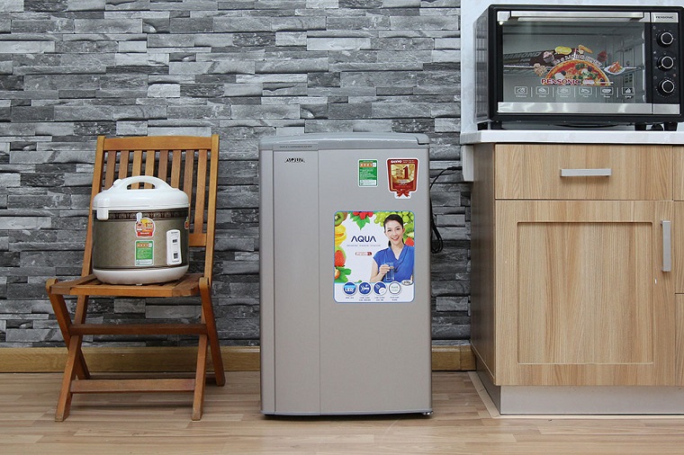 Tủ lạnh Aqua AQR-95AR SS