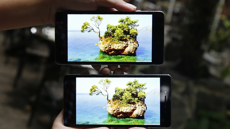 So sánh hiển thị Oppo R1k và Mirror 5 So sánh hiển thị Oppo R1k và Mirror 5