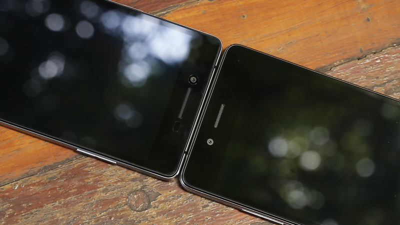 So sánh mặt trước Oppo Mirror 5 và R1k So sánh mặt trước Oppo Mirror 5 và R1k