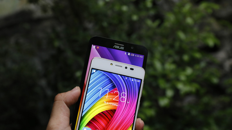 Mặt trước Q Glam và Zenfone 2 (1.8GHz/2G/16G)