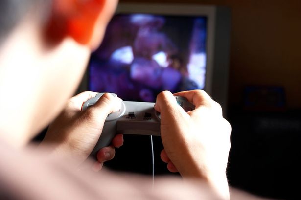 Thanh niên tử vong do chơi game online liên tiếp 22 ngày