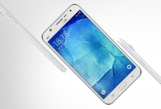 Galaxy Mega On có cấu hình giống với Galaxy J7