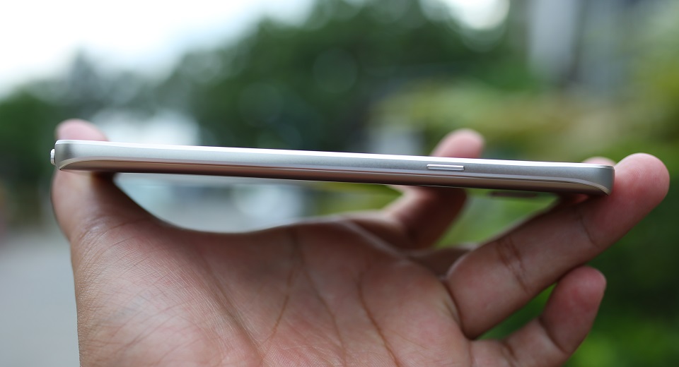 Cạnh phải Samsung Galaxy Note 5 Cạnh phải Samsung Galaxy Note 5