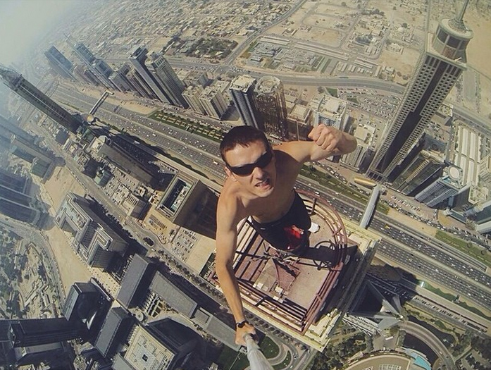 Selfie trên tháp cao