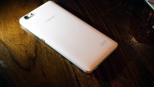 Honor 4C bản 16GB có giá không đổi