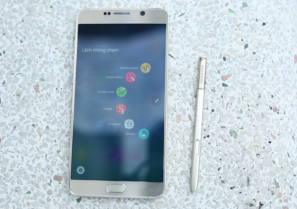 Bút S Pen và Lệnh không chạm trên Samsung Galaxy Note 5 Bút S Pen và Lệnh không chạm trên Samsung Galaxy Note 5