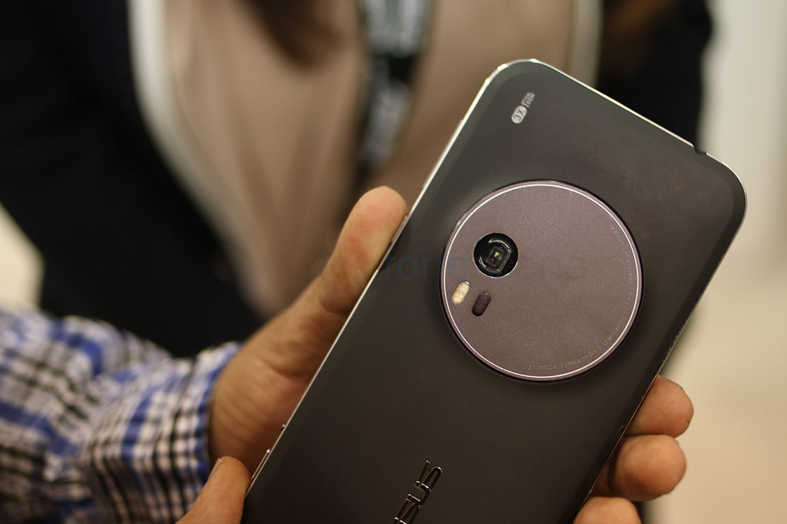 ZenFone Zoom