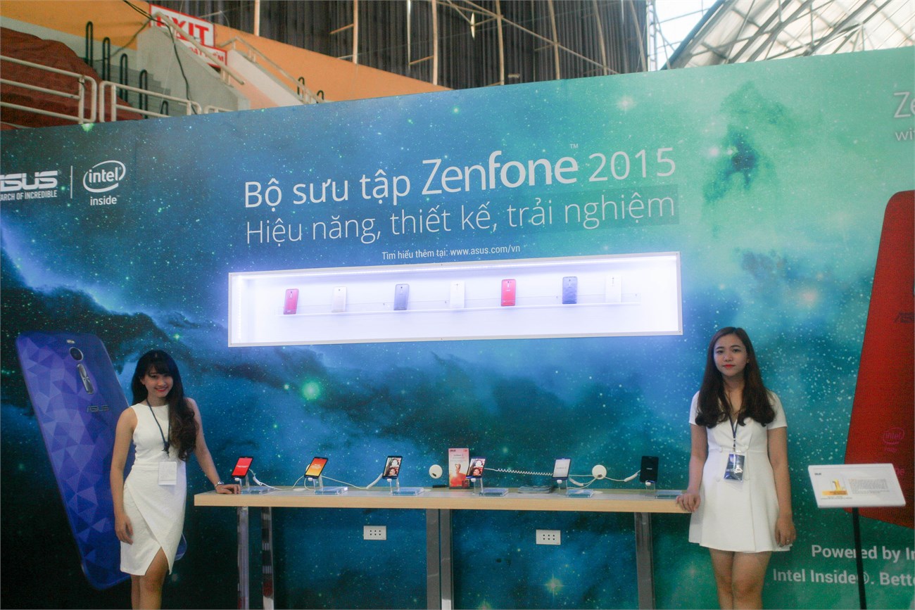 Một số bóng hồng tại ASUS Expo 2015 Một số bóng hồng tại ASUS Expo 2015