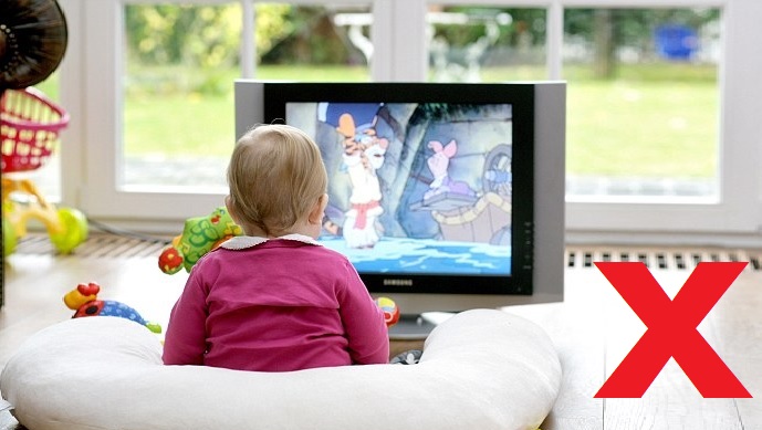 Sự hiện diện của bố mẹ và những chương trình truyền hình thích hợp sẽ giúp các bé tăng cường sự tương tác và phát triển trí óc hiệu quả hơn. Hãy chọn những tác phẩm phù hợp cho trẻ em nhà mình để tạo ra những kỉ niệm đáng nhớ.