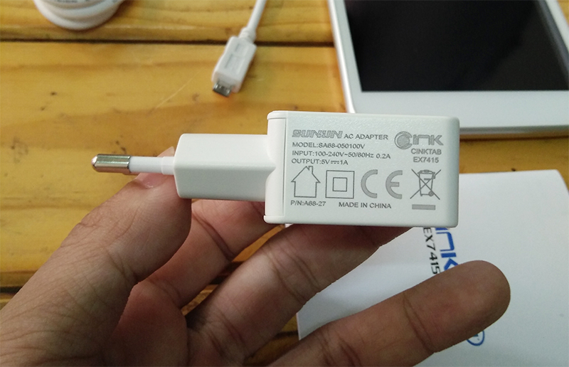 Mở hộp Cink Ta EX7415