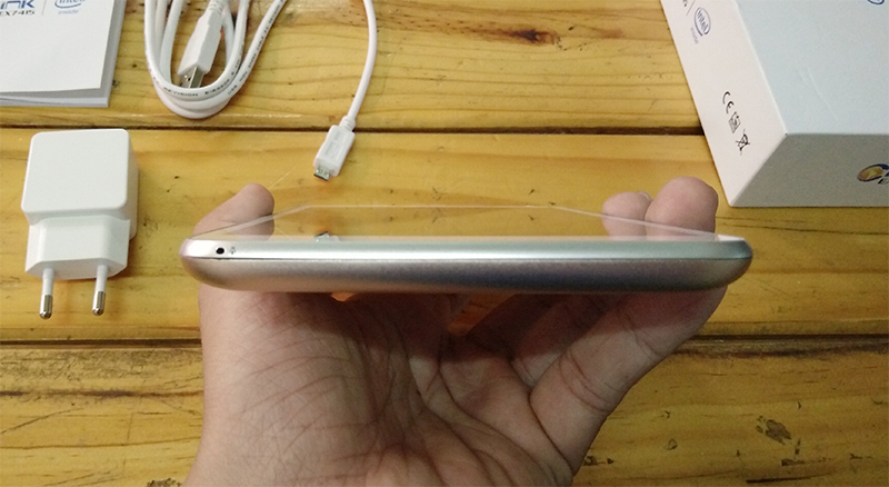 Mở hộp Cink Ta EX7415