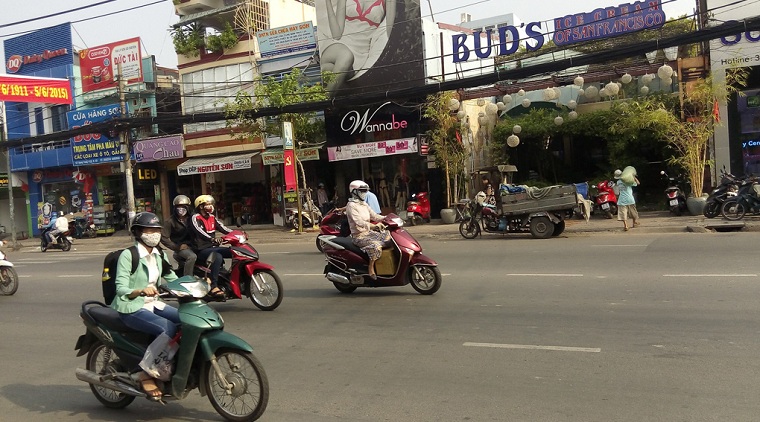 ảnh ngoài trời, đầy đủ sáng