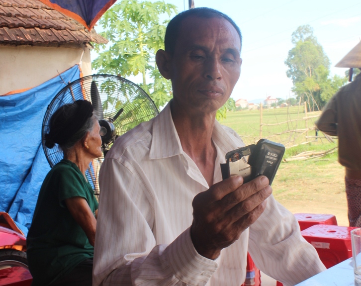 Một thai phụ tại Nghệ An bị điện giật chết khi đang sạc iPhone