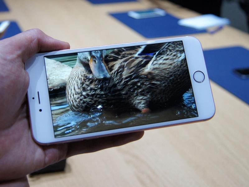 Chất lượng phim 4K khi kết hợp với tính năng OIS trên iPhone 6s Plus đến đâu? Chất lượng phim 4K khi kết hợp với tính năng OIS trên iPhone 6s Plus đến đâu?