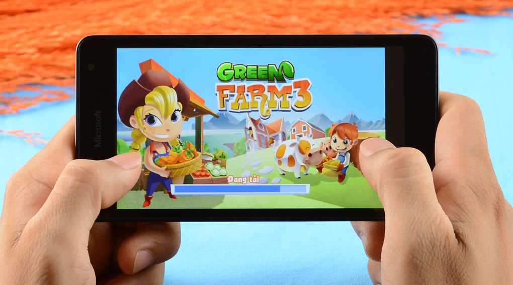 Microsoft Lumia 535 dùng chip 4 nhân Qualcomm Snapdragon 200 và RAM 1GB