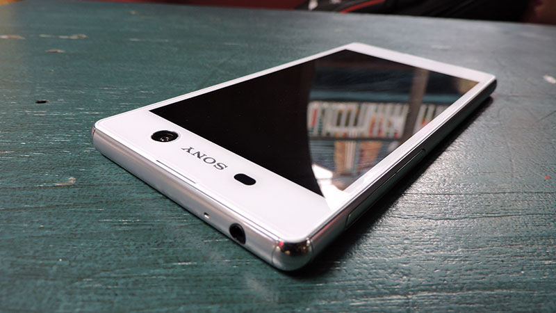 cạnh trên xperia m5 cạnh trên xperia m5