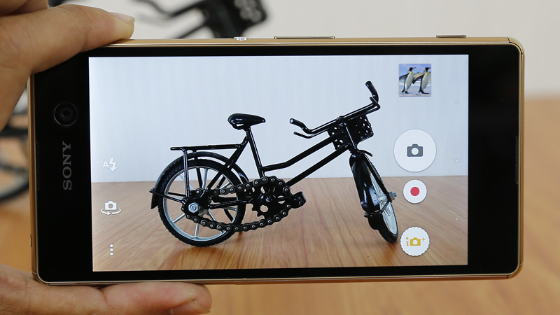 Giao diện Camera Sony M5 Dual 