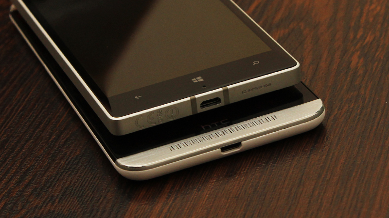 Mặt trước Lumia 930 và One E9 Dual Mặt trước Lumia 930 và One E9 Dual