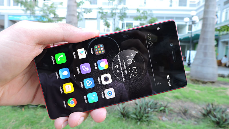 mặt trước lenovo vibe shot