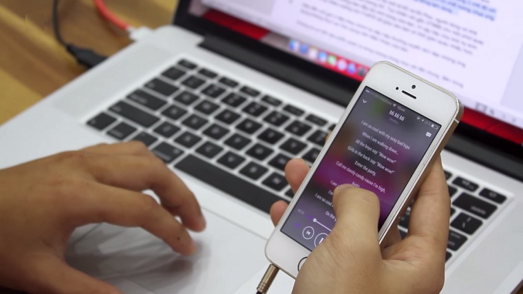 Chuyển từ nghe nhạc Offline sang nghe nhạc Online Mẹo Cách tiết kiệm bộ nhớ cho iPhone có dung lượng thấp > Chuyển từ nghe nhạc Offline sang nghe nhạc Online