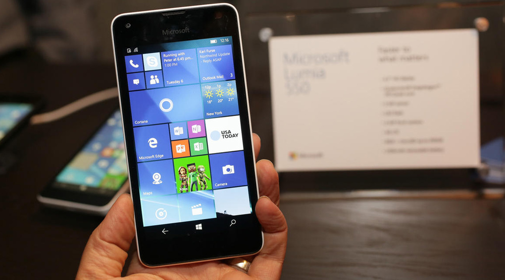 Smartphone giá rẻ Lumia 550 Smartphone giá rẻ Lumia 550