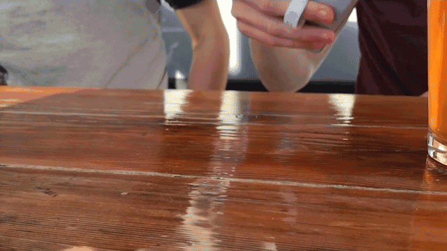 Kiêm luôn đế dựa Kiêm luôn đế dựa