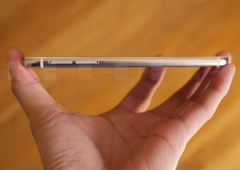 Có thêm khe cắm mở rộng microSD Có thêm khe cắm mở rộng microSD