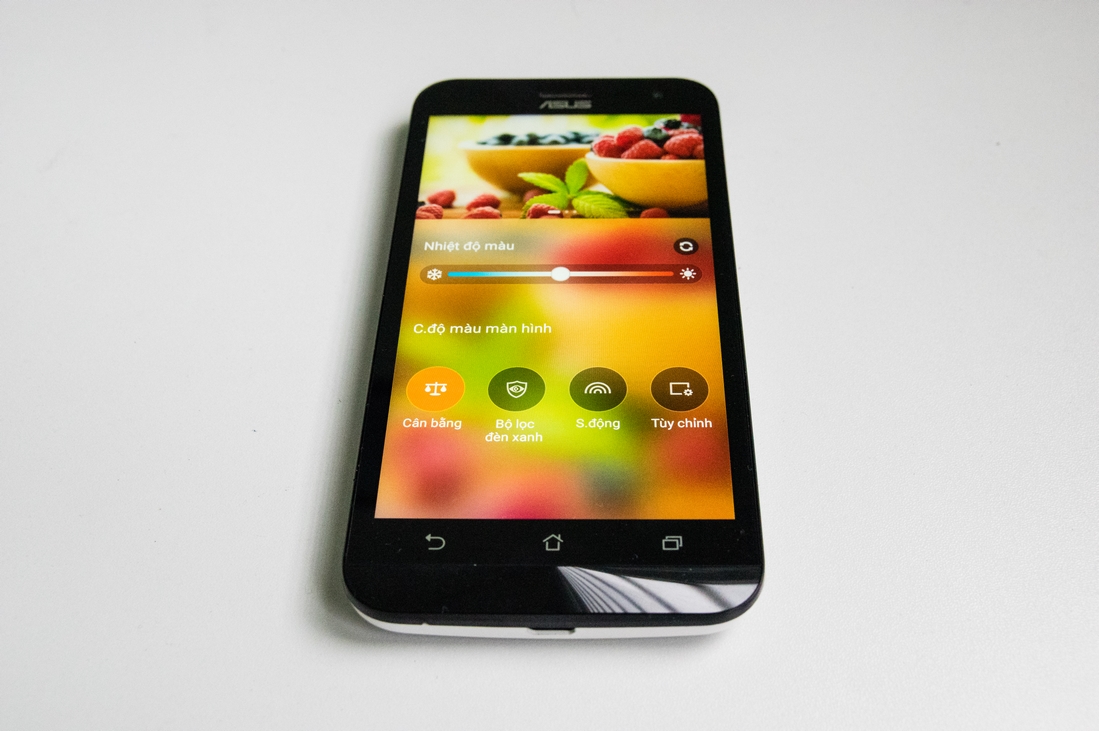 asuszenfonelaser15 asuszenfonelaser15