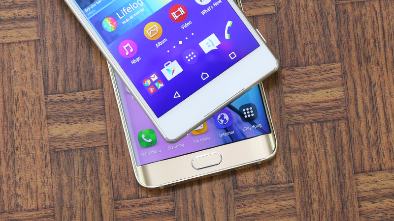 So sánh thiết kế Samsung Galaxy S6 Edge Plus và Sony Xperia Z3 Plus