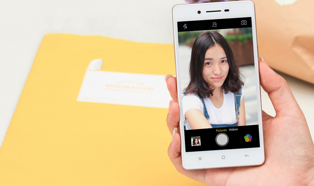 OPPO Neo 7 có camera trước 5MP