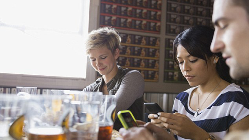 Chơi trò ụ rơm xem ai sẽ phải trả tiền