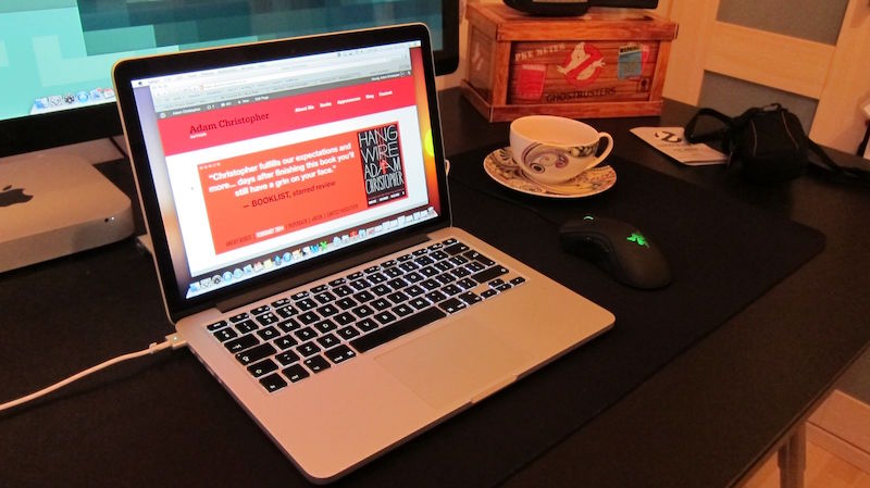 Cách dùng pin máy tính Mac để pin có sức khỏe tốt