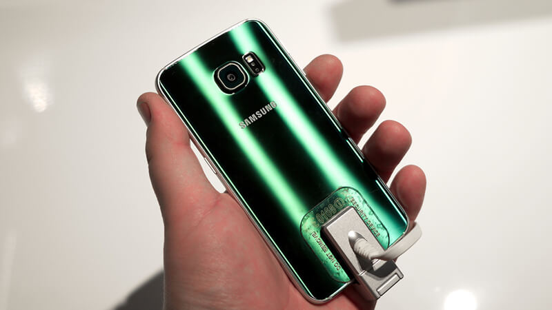 Galaxy S6 edge sắp có người kế nhiệm