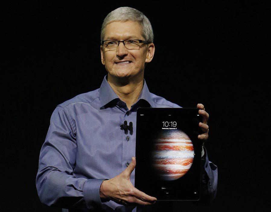 Tim Cook tự tin iPad Pro sẽ thay thế máy tính