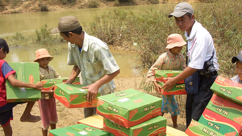 Đồng bào ta vẫn tương thân tương ái đấy thôi! Đồng bào ta vẫn tương thân tương ái đấy thôi!