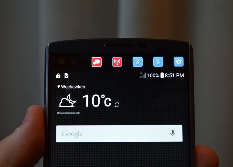 LG V10 có 2 màn hình