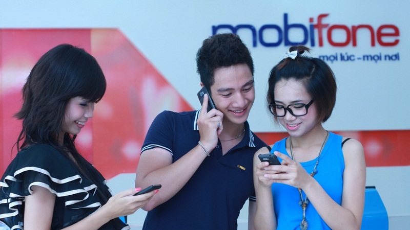 Nhà mạng đầu tiên tại Việt Nam cho nhắn tin, gọi điện miễn phí Nhà mạng đầu tiên tại Việt Nam cho nhắn tin, gọi điện miễn phí