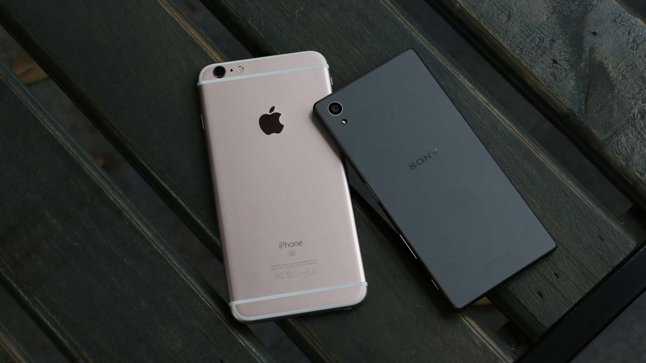 Iphone 6S Plus Đọ Xperia Z5: Chọn Thiết Kế Mạnh Mẽ