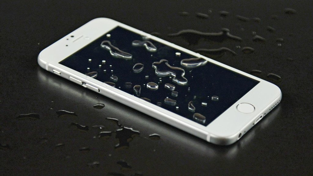 Thêm bằng chứng quan trọng cho thấy iPhone 7 sẽ chống nước