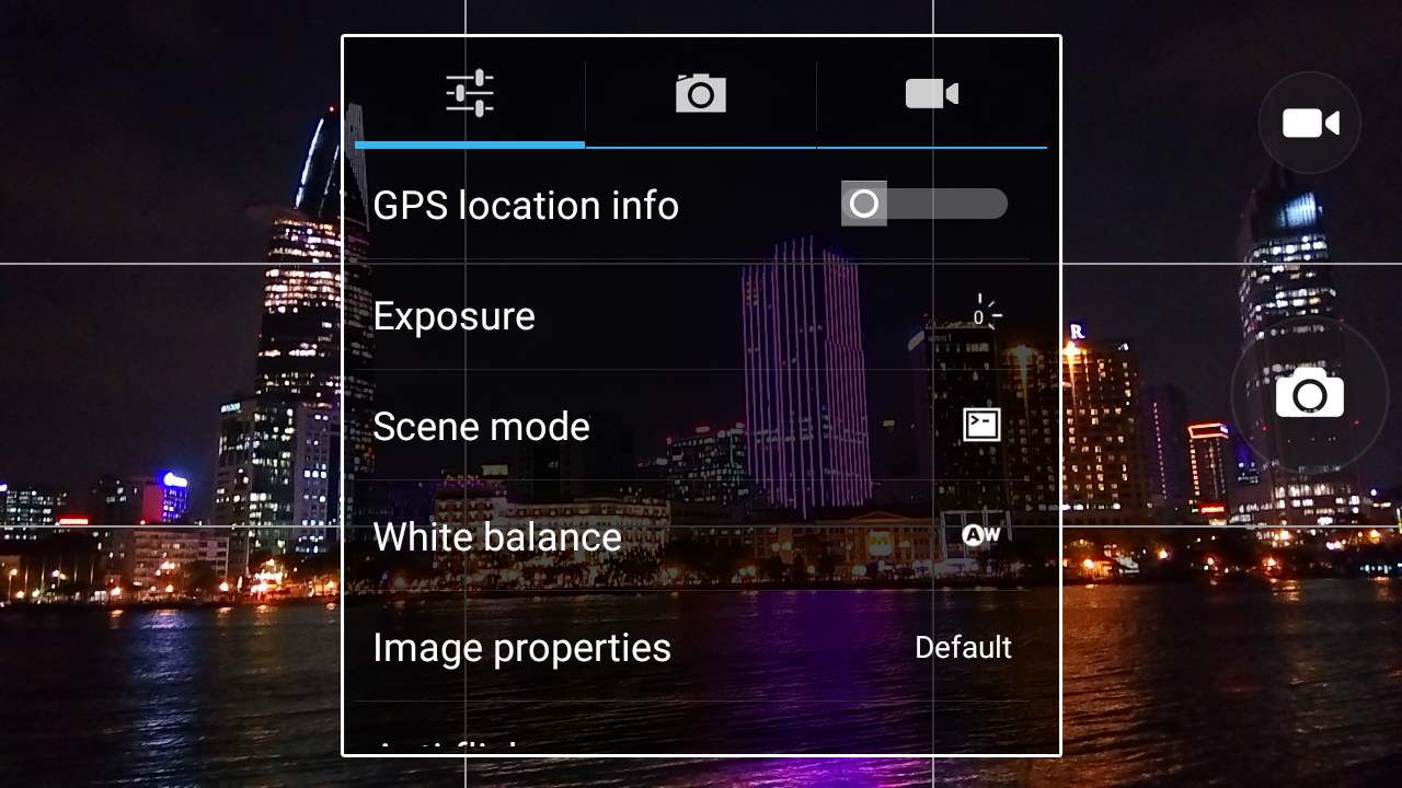 camerauialcatelflash24 camerauialcatelflash24