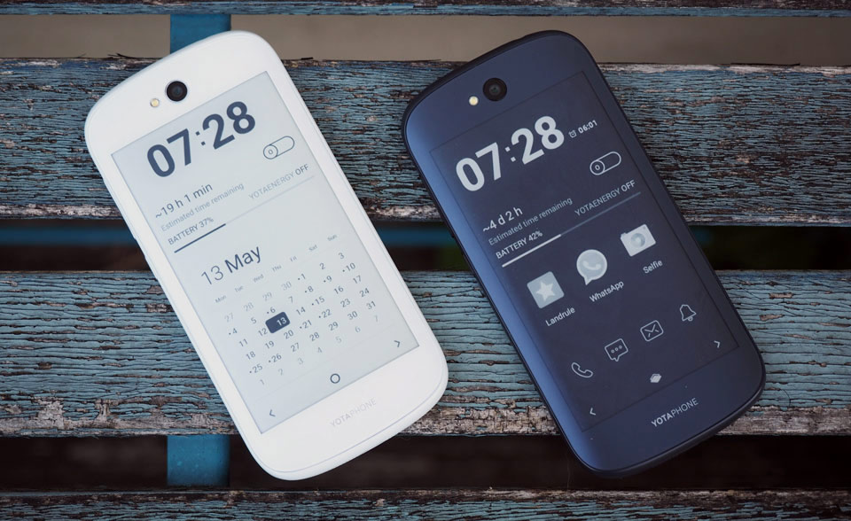 YotaPhone 2