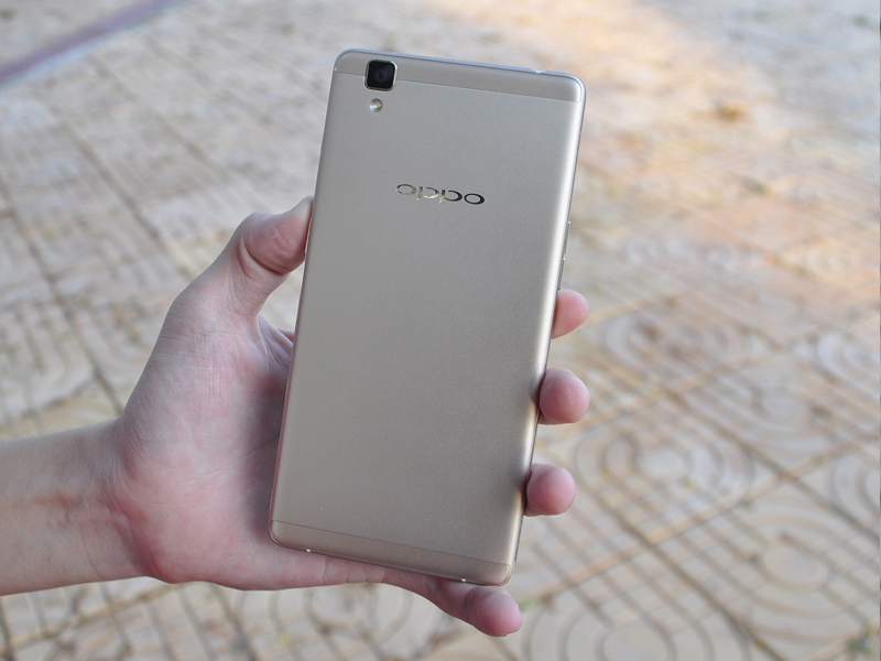 OPPO R7s