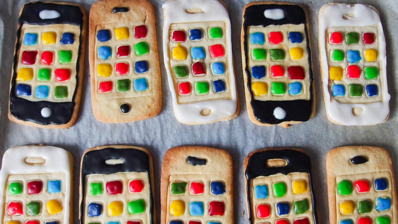 Cách làm một chiếc iPhone có thể... ăn và tặng được trong dịp giáng sinh! Cách làm một chiếc iPhone có thể... ăn và tặng được trong dịp giáng sinh!