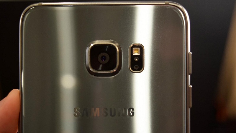 Chiêm ngưỡng bản thiết kế 3D của hàng khủng Galaxy S7 Plus Chiêm ngưỡng bản thiết kế 3D của hàng khủng Galaxy S7 Plus