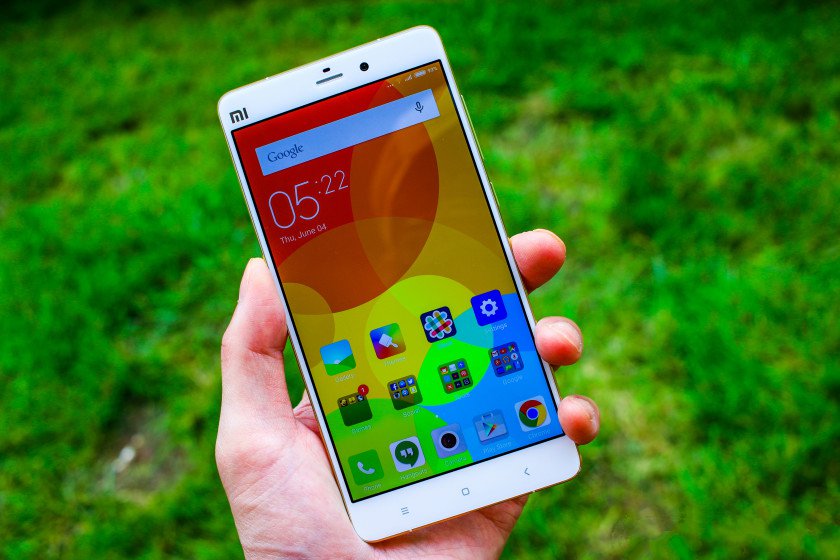 Xiaomi Mi Note Pro có giá 483 USD (gần 11 triệu đồng)