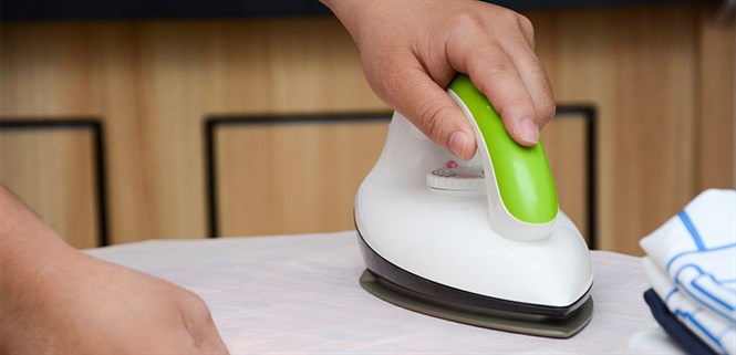 Bàn là quần áo loại nào tốt?