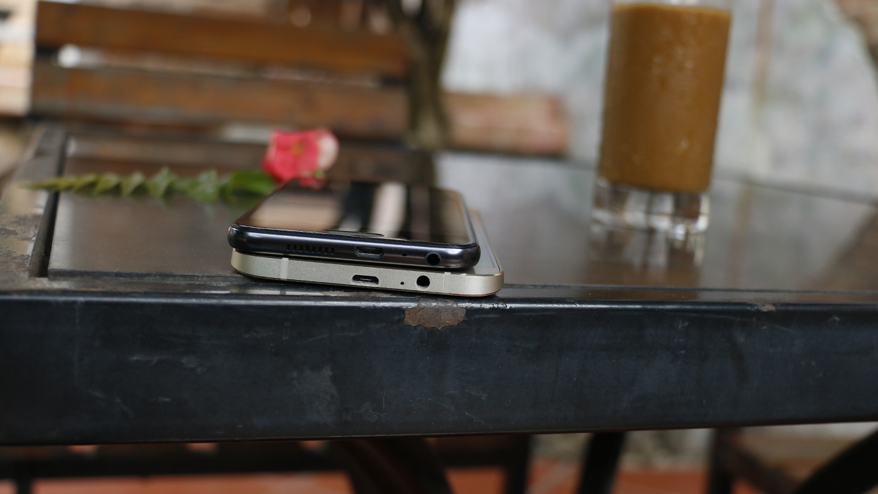 Samsung Galaxy A8 và HTC One A9 Samsung Galaxy A8 và HTC One A9