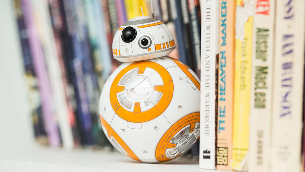 Bạn có muốn chơi cùng những robot trong Star Wars ngoài đời thực?